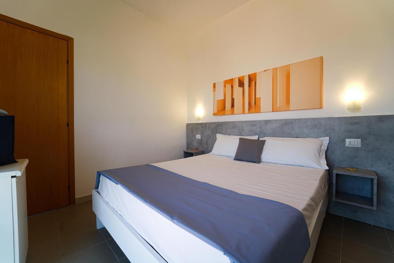 Hotel Rivabella Davoli Dış mekan fotoğraf
