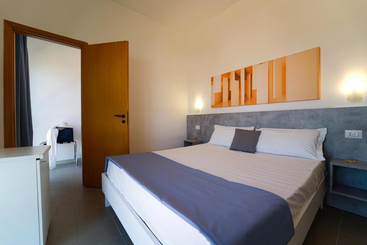 Hotel Rivabella Davoli Dış mekan fotoğraf